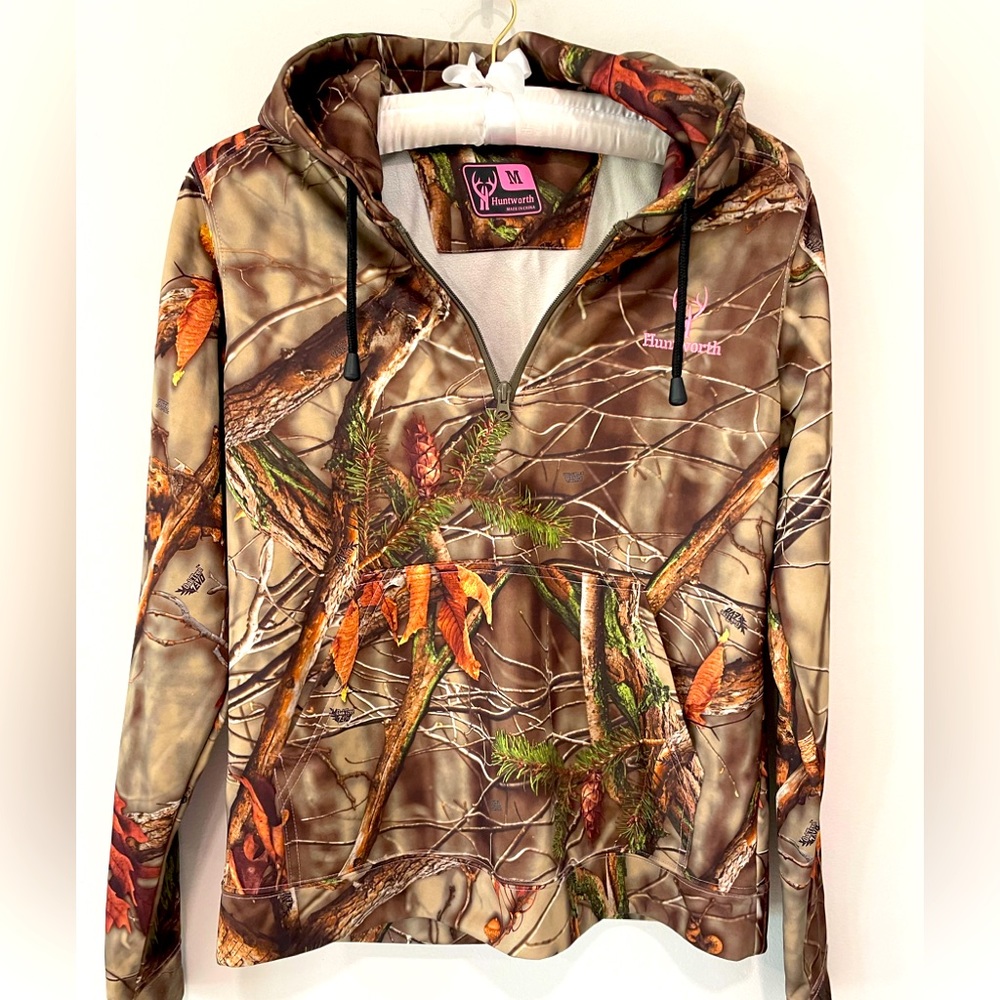 Huntworth Women Womens Camo Long Sleeve 1/2 Zip Hooded Sweatshirt Size M